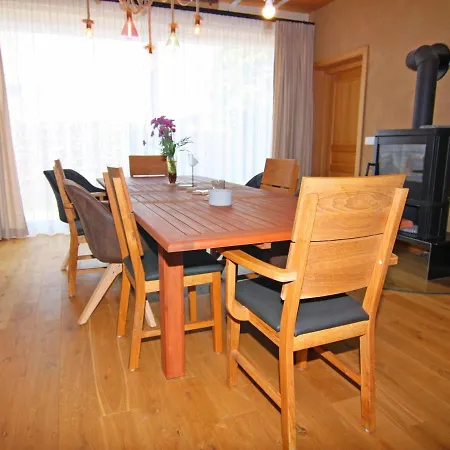 Strandanker In *